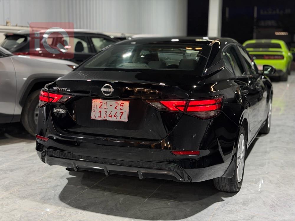 نیسان سێنترا